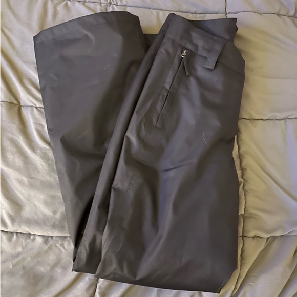 (SOLD) North face snow pants - Picture 3 of 9